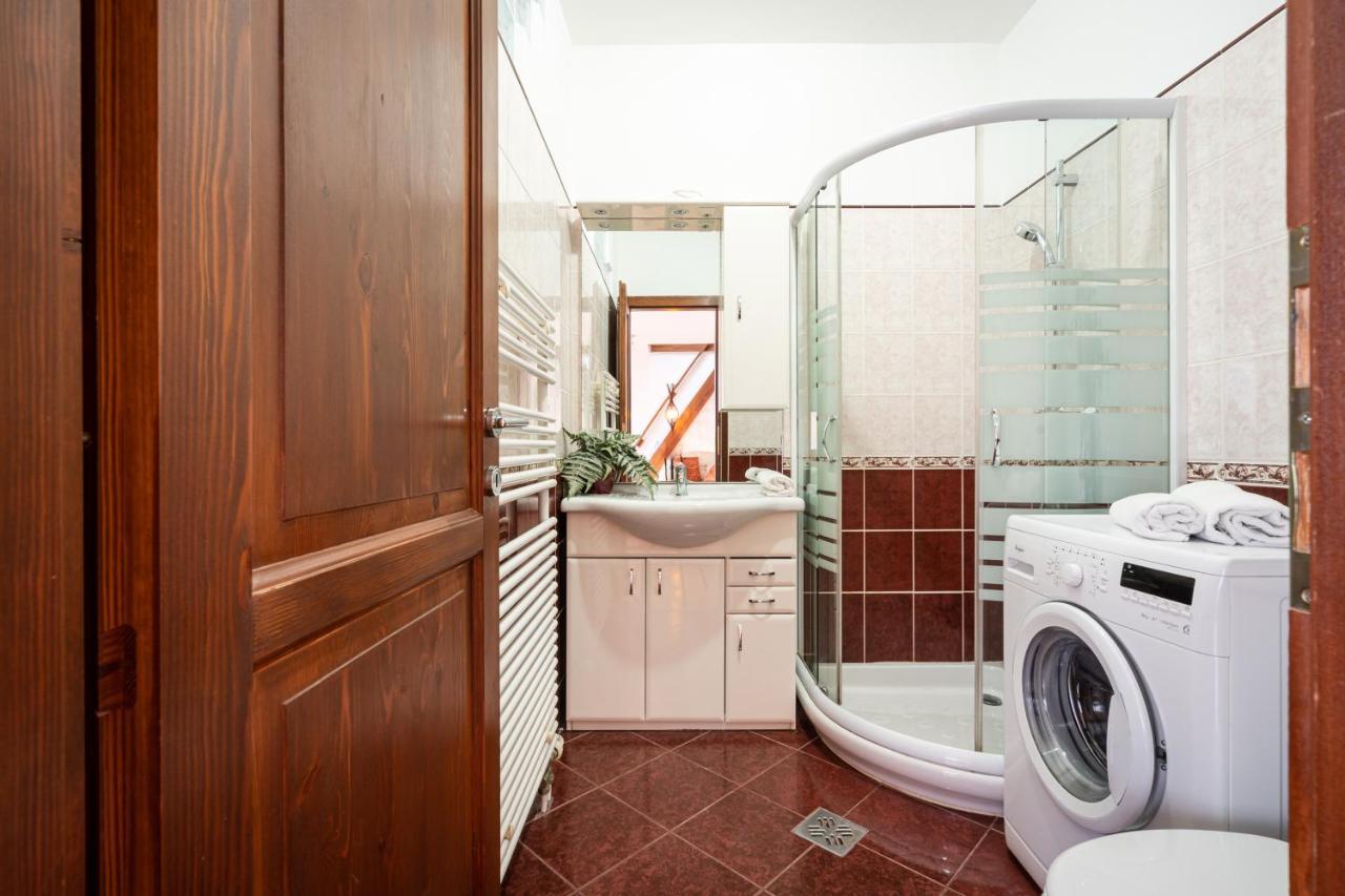 Beautiful Apartment With Ac Budapest Exterior photo